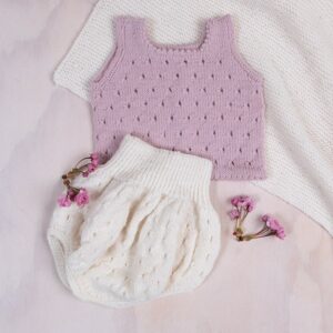 Bluum singlet og ballongbukse i Pure Eco Baby Wool
