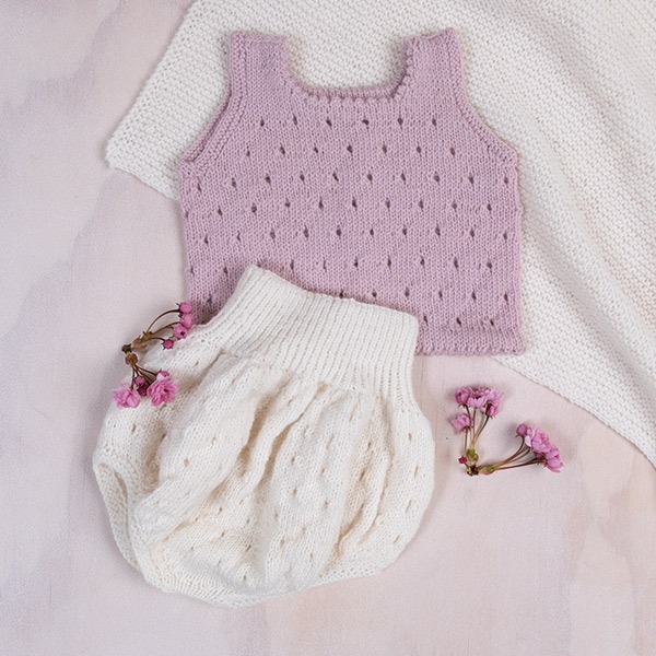 Bluum-singlet-og-ballongbukse-1-1-1.jpeg
