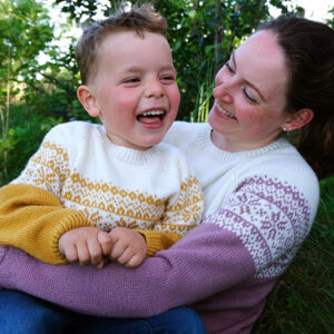 Bluum strikk til dame - Stjerne-genser i Pure Eco Baby Wool