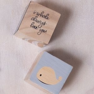 Bluum strikk - Hval-genser i Pure Eco baby Wool