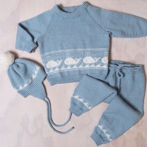 Bluum strikkesett - Hval i Pure Eco baby Wool