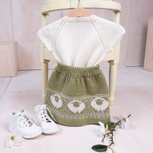 Bluum strikkeskjørt og topp - Billebæ i Pure Eco Baby Wool