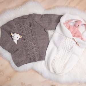 Bluum strikkegenser - Flette i Pure Eco Baby Wool