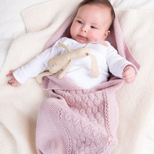 Bluum strikk - Kosepose - Dråpe i Pure Eco Baby Wool