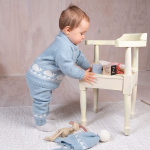 Bluum strikkesett - Hval i Pure Eco baby Wool