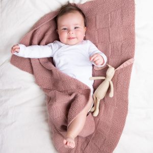 Bluum strikk - Babyteppe i Pure Eco Baby Wool