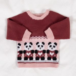 Strikkegenser Panda hjertevenn - garnpakke i Bluum Soft Merino Ull
