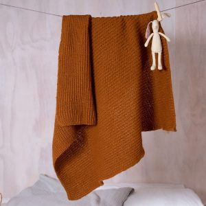 Strikk Babyteppe i halvpatent, stort - garnpakke i Bluum Pure Eco Baby W