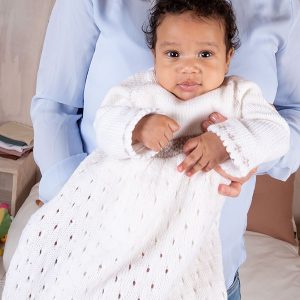 Strikkekjole Dåpskjole m/lue - garnpakke i Bluum Soft Merino Ull