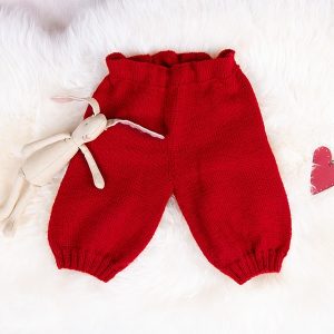 Strikkesett Julevest 4 frg m/nikkers og nisselue - garnpakke i Bluum Sof