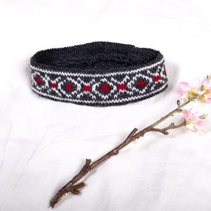 Strikkekjole Kronestakken - garnpakke i Bluum Pure Eco Baby Wool