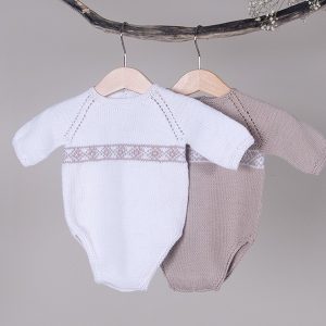 Strikkebodyer med lange ermer 2 stk - garnpakke i Bluum Soft Merino Ull