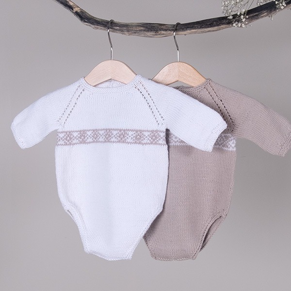 Strikkebodyer med lange ermer 2 stk - garnpakke i Bluum Soft Merino Ull
