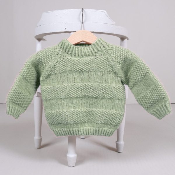 Strikkegenser Lille Spire - garnpakke fra Bluum i Fluffy