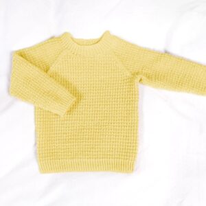 Strikkegenser Hugo med lue flere farger - garnpakke i Bluum Soft Merino Ull