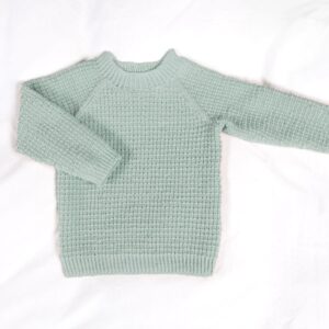 Strikkegenser Hugo med lue Mintgrønn - garnpakke i Bluum Soft Merino Ull