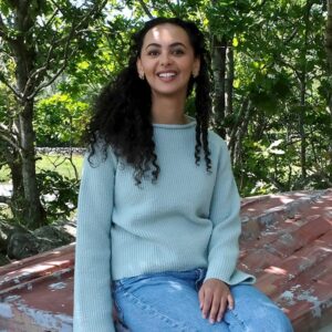 Strikkegenser Timian til dame - garnpakke i Bluum Soft Merino Ull