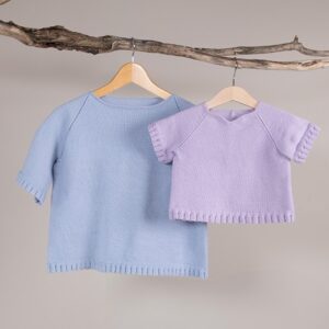 Strikk Topp Blåklokke til dame - garnpakke i Bluum Soft Merino Ull