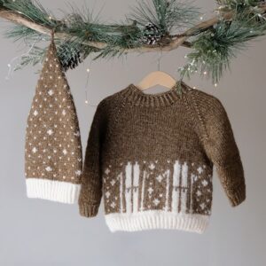 Strikkegenser Skitur m/lang lue - garnpakke fra Bluum i Fluffy
