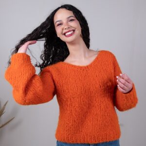 Strikkegenser Maja til dame - garnpakke fra Bluum i Fnugg