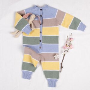 Strikkedress Sukkerspinn med raglan - garnpakke i Bluum Soft Merino Ull