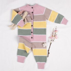 Strikkedress Sukkerspinn med raglan - garnpakke i Bluum Soft Merino Ull