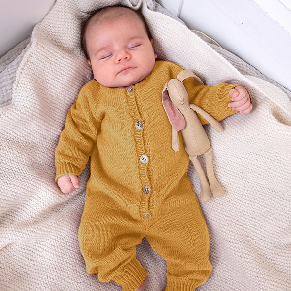 Strikkedress-med-raglan-garn-9-1-1-1-1-1-1.jpeg
