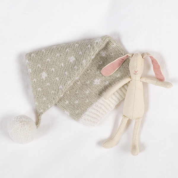 Strikkegenser Snø m/lang lue - garnpakke fra Bluum i Fluffy