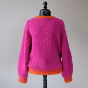 Strikkegenser Strå til dame - garnpakke fra Bluum i Fnugg