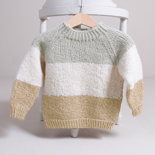 Strikkegenser Vårstriper - garnpakke fra Bluum i Fluffy