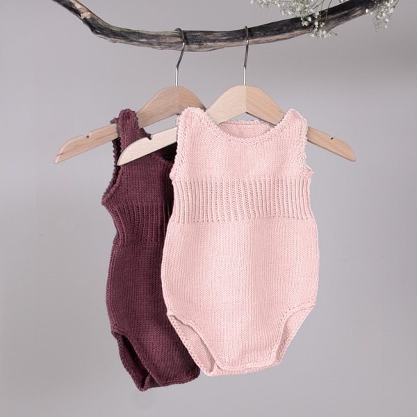 Strikkeromper med ribb 2 stk - garnpakke i Bluum Soft Merino Ull