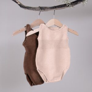 Strikkeromper med ribb 2 stk - garnpakke i Bluum Soft Merino Ull