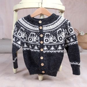 Strikkejakke Traktor Koks melert - garnpakke i Bluum Pure Eco Baby Wool