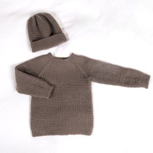 Strikkegenser Hugo med lue flere farger - garnpakke i Bluum Soft Merino Ull
