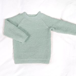 Strikkegenser Hugo med lue Mintgrønn - garnpakke i Bluum Soft Merino Ull