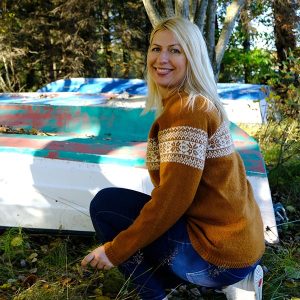 Strikkegenser Stjerne dame v2 - garnpakke i Bluum Pure Eco Baby Wool