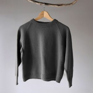 Strikkegenser Ultimate til dame Gråmelert - garnpakke i Bluum Soft Merino Ull