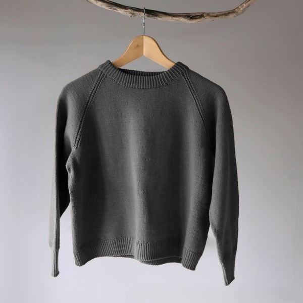 Strikkegenser Ultimate til dame Gråmelert - garnpakke i Bluum Soft Merino Ull