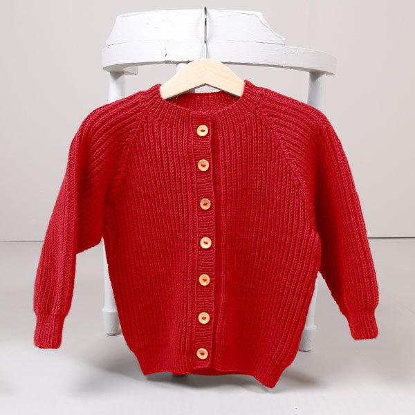 Strikkejakke Noah - garnpakke i Bluum Soft Merino Ull