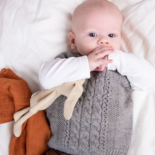 Strikkevest Flette - garnpakke i Bluum Pure Eco Wool