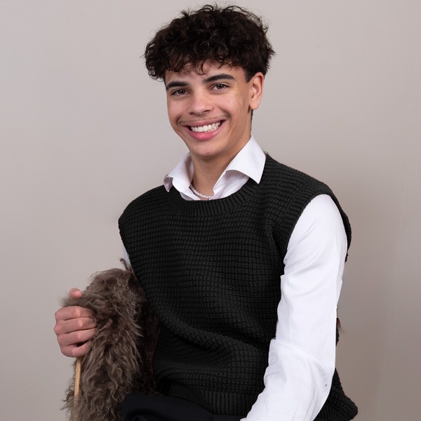 Strikkevest Robin til herre - garnpakke i Bluum Soft Merino Ull