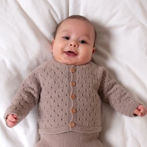 Strikkesett Babysett Madicken - garnpakke i Bluum Soft Merino Ull