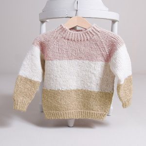 Strikkegenser Vårstriper - garnpakke fra Bluum i Fluffy