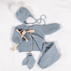 Strikkesett Babysett Hompetitten - garnpakke i Bluum Pure Eco Baby Wool