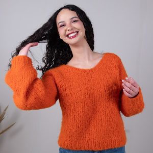 Strikkegenser Maja til dame - garnpakke fra Bluum i Fnugg