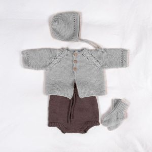 Strikkesett Babysett Kamelia K3 - garnpakke fra Bluum i Sunset in Sahara