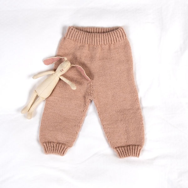 Strikkesett Babysett Kamelia K1 - garnpakke fra Bluum i Sunset in Sahara