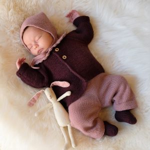 Strikkesett Rille m/bukse og kyse - garnpakke i Bluum Pure Eco Baby Wool