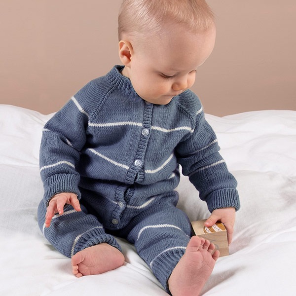 Strikkedress Vårstriper - garnpakke i Bluum Soft Merino Ull