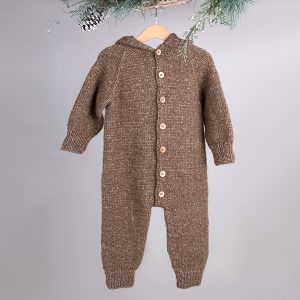 Strikkedress med hette - garnpakke fra Bluum i Fluffy